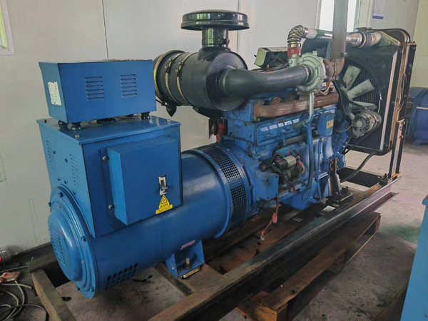 临泽100kW柴油发电机组使用多级机油有哪些优缺点？