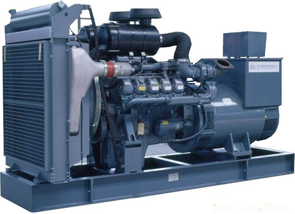 临泽干接点的信号通断时间是如何确定的？